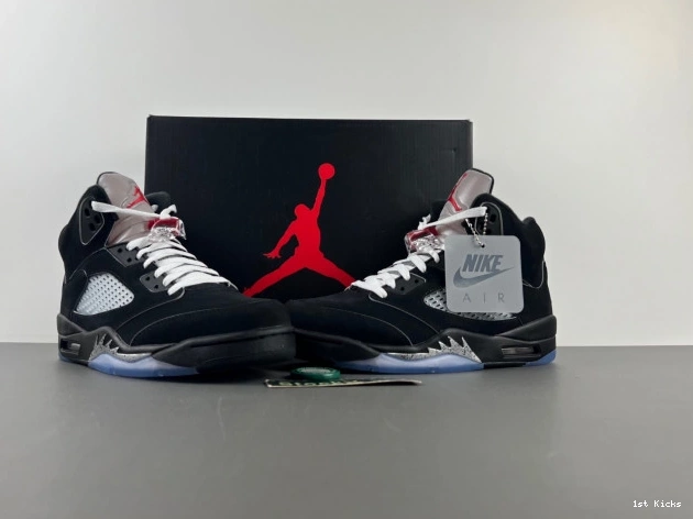 Black Reimagined 5 Metallic Jordan HF3975-001 Air 0702